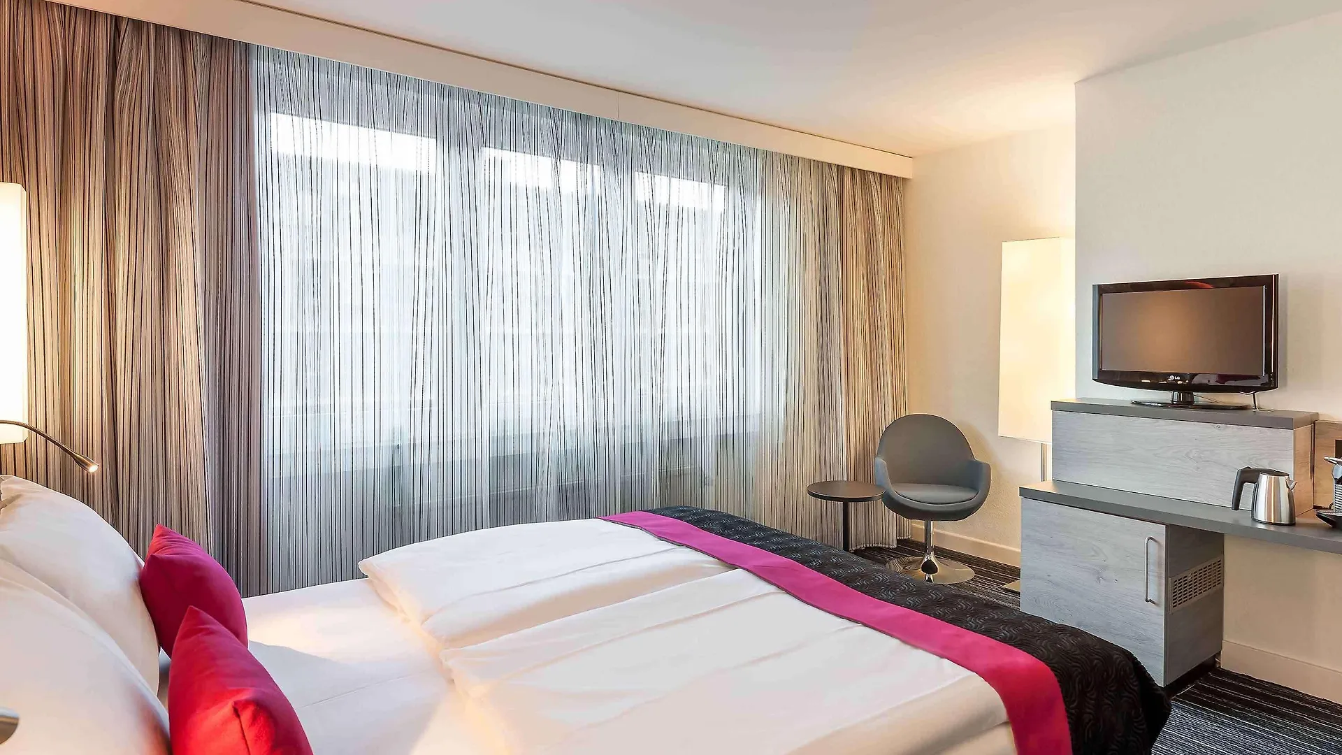 Mercure Hotel Duesseldorf Zentrum  Дюссельдорф